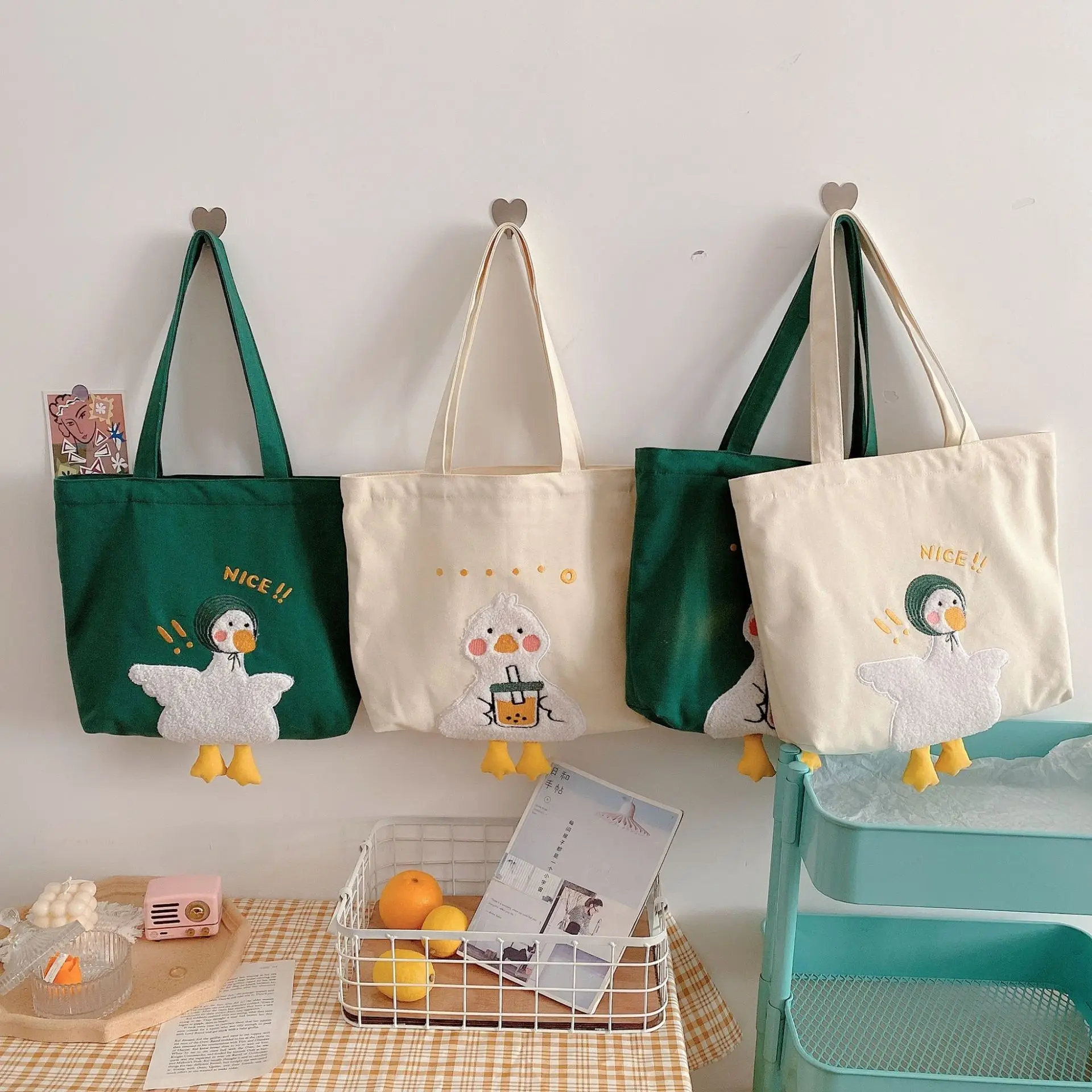 Interior Design Book - Tas Bahu Kanvas Wanita Desain Lucu