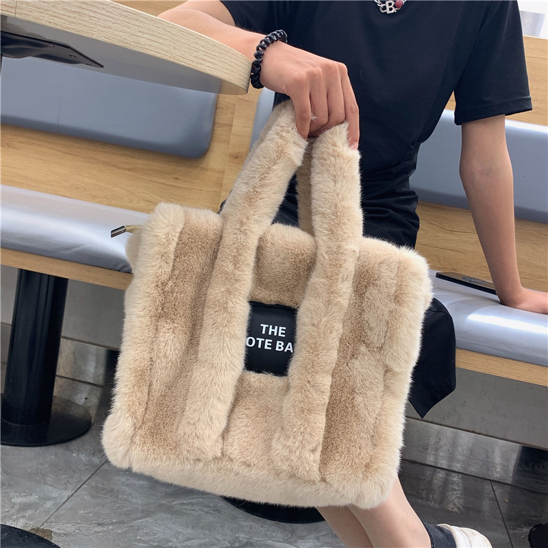 Tas jinjing wanita hitam desai - Interior Design Simple ulasan dan harga
