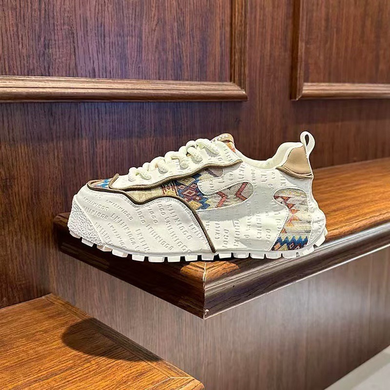 Sepatu kets tebal sepatu olahr - Interior Design Mockup ulasan dan harga
